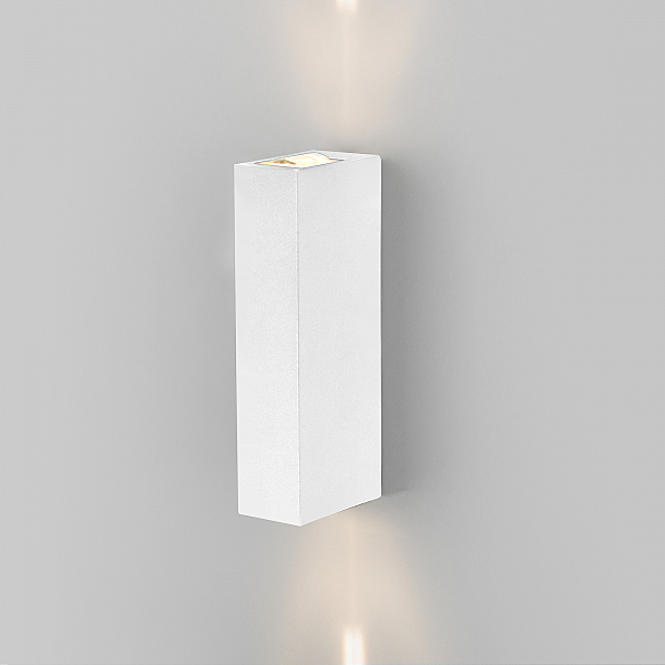 Уличный настенный светильник Elektrostandard Blaze Blaze LED белый (35136/W)