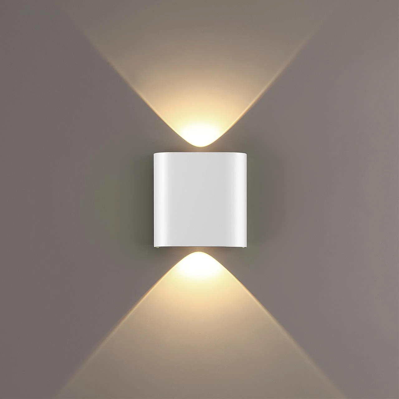 Настенный светильник Odeon Light Magnum 7192/2WL