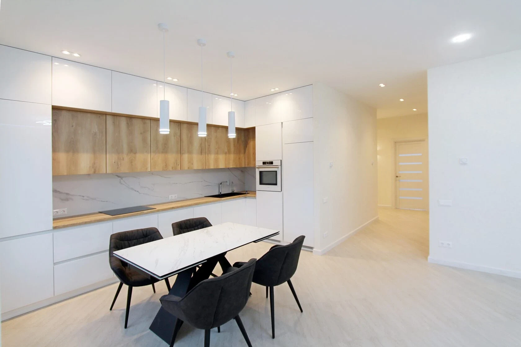 "Образцовый квартал", 100 кв. м.