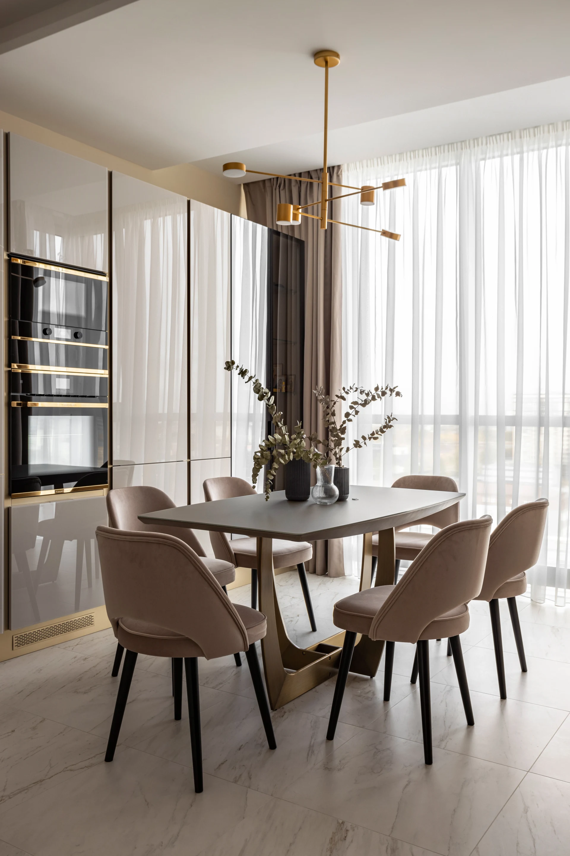 КВАРТИРА В САНКТ-ПЕТЕРБУРГЕ