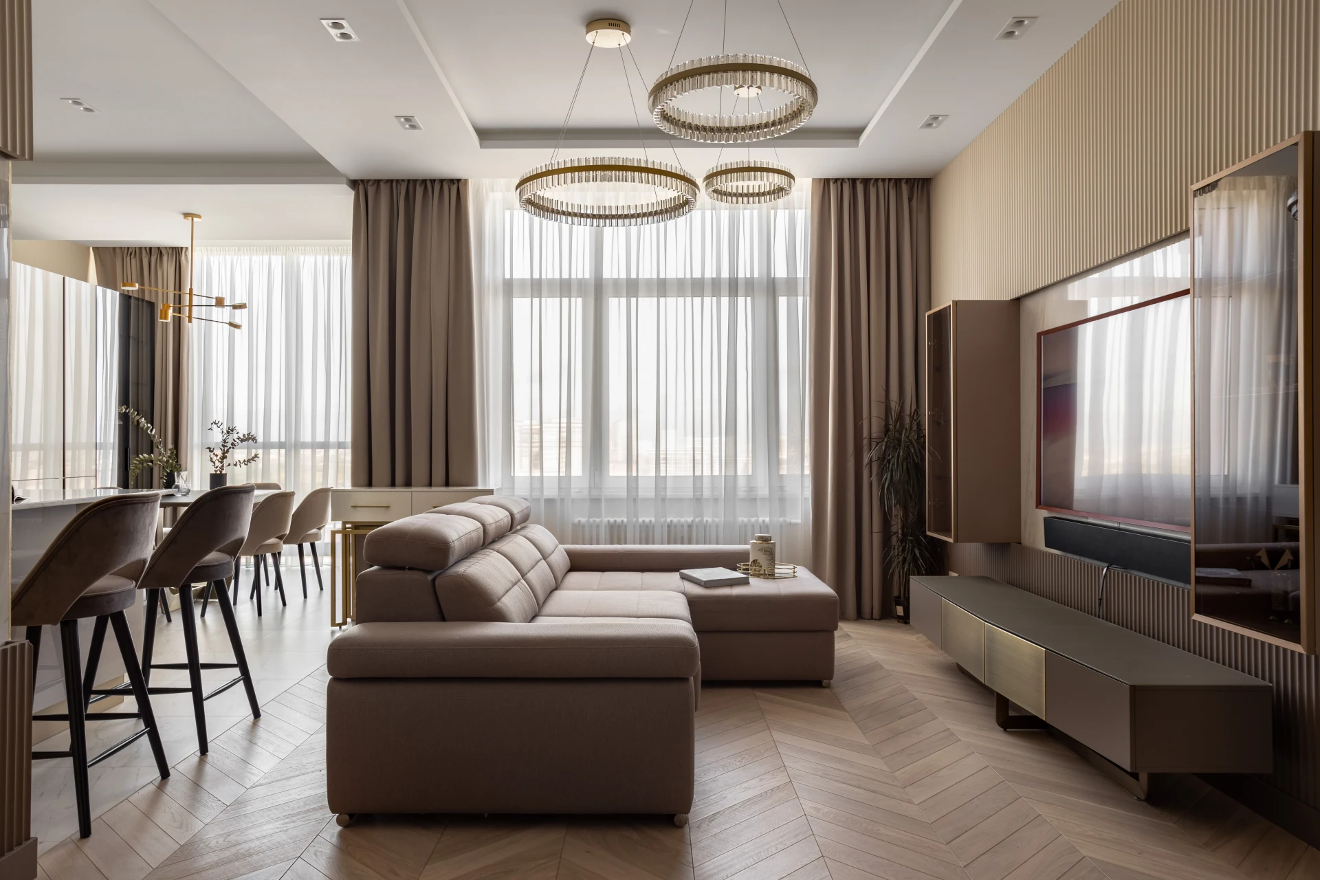 КВАРТИРА В САНКТ-ПЕТЕРБУРГЕ