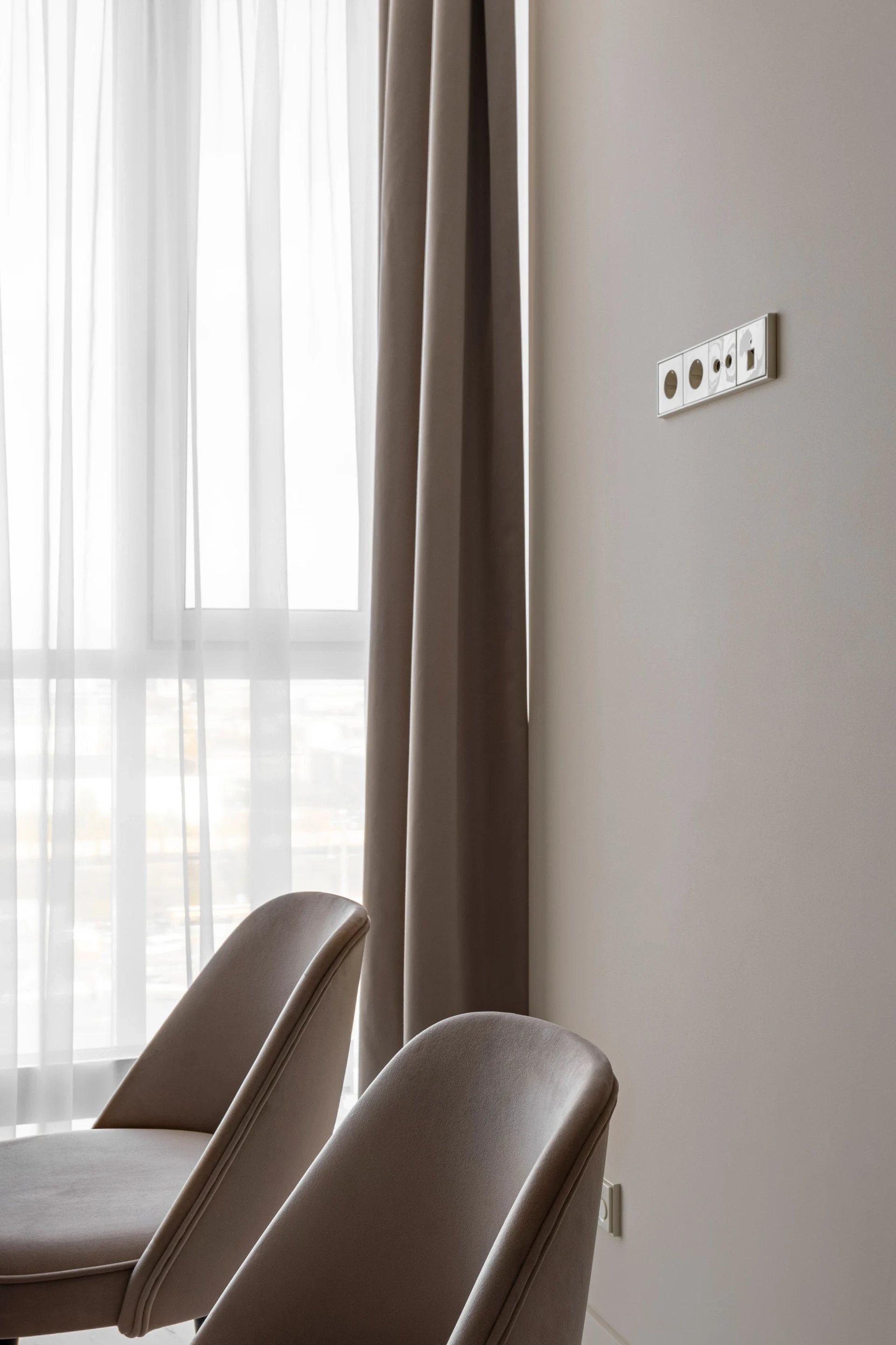 КВАРТИРА В САНКТ-ПЕТЕРБУРГЕ