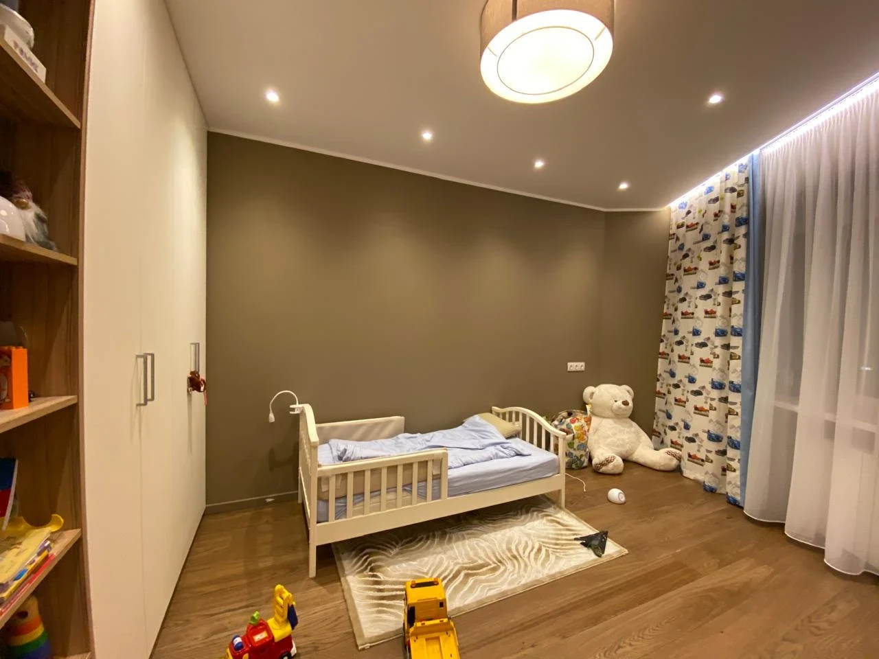 2-х комнатная квартира, Гатчина