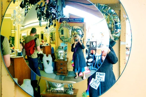 Twins shop