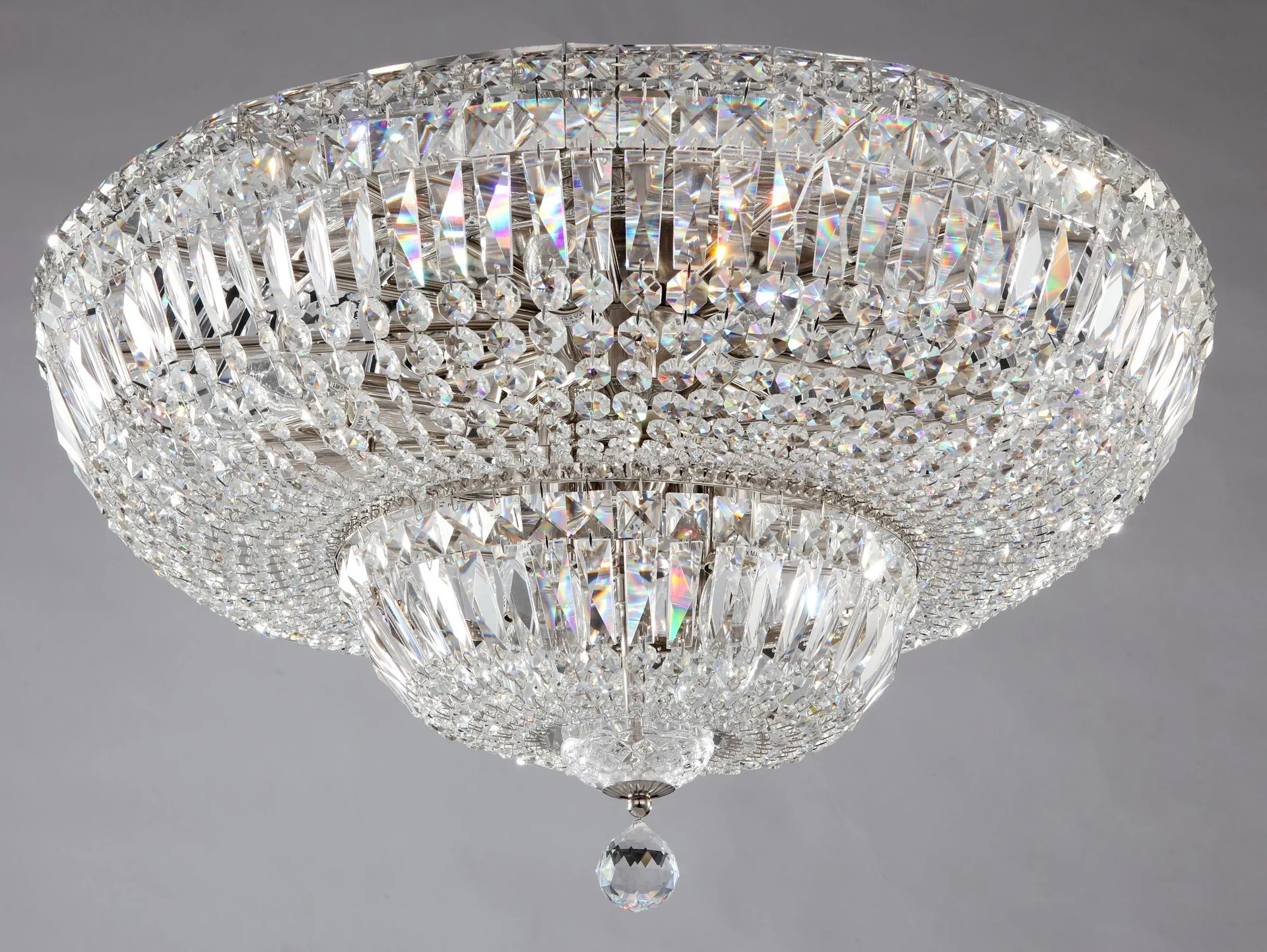 Потолочная хрустальная люстра Maytoni Basfor DIA100-CL-16-N