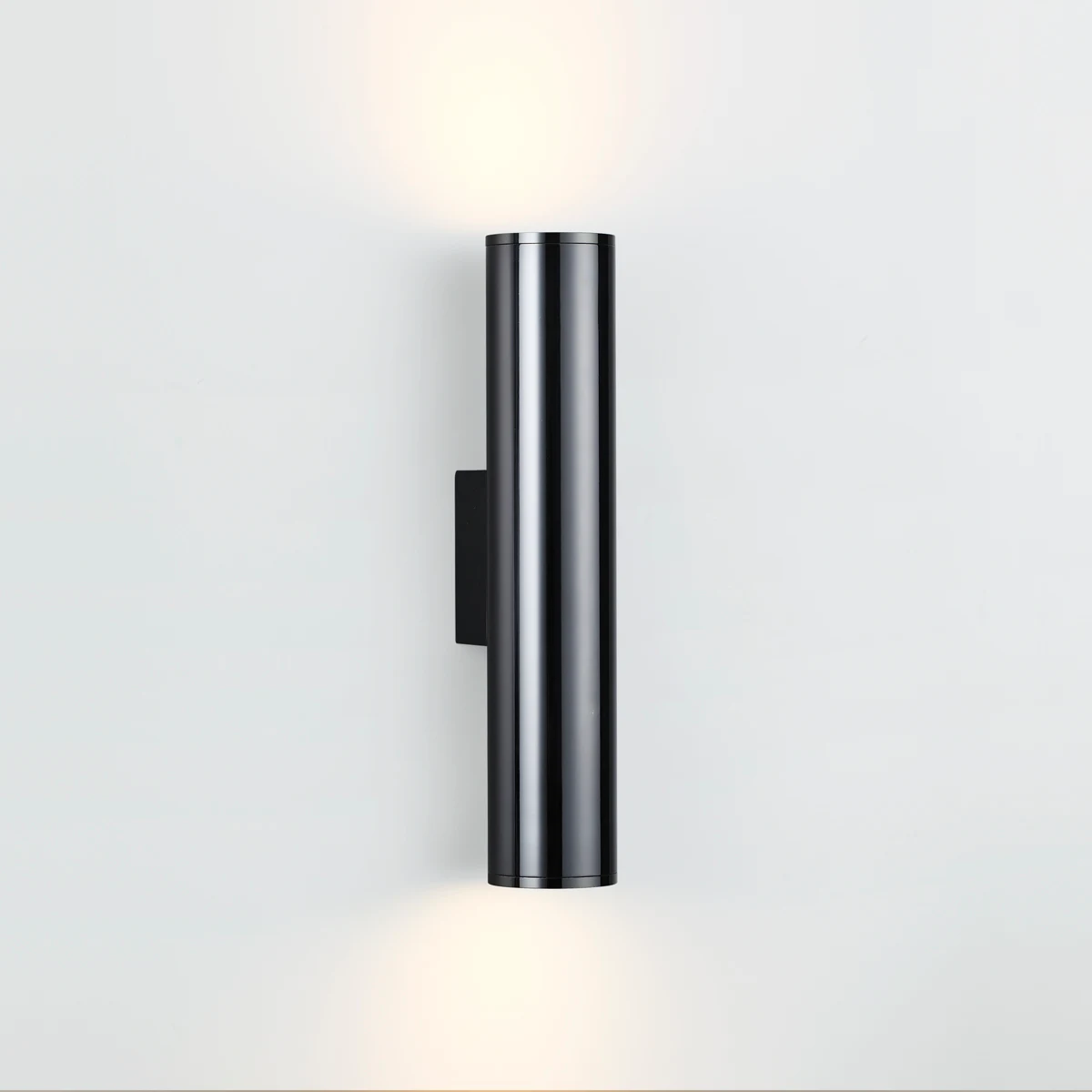 Настенный светильник Odeon Light Dario 4245/2WA