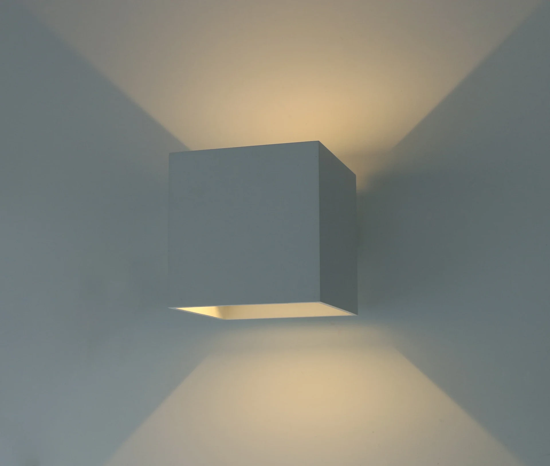 Уличный LED настенный светильник Arte Lamp Rullo A1414AL-1WH